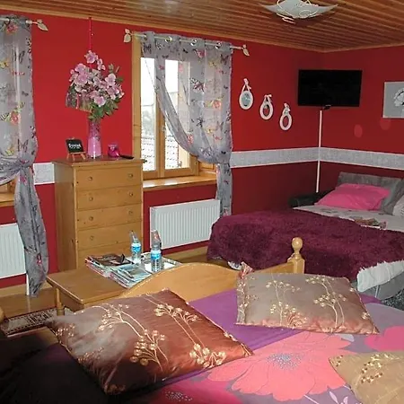 D'hotes Vosges Chez Sylvia Et Luiggi Bed & Breakfast